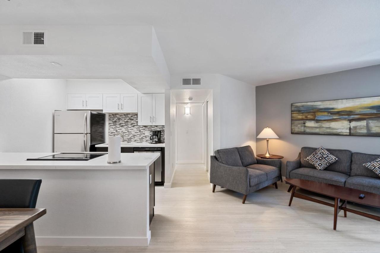 Newly Renovated 2Br Apartment W Pool By Stay Gia Phoenix Exterior foto